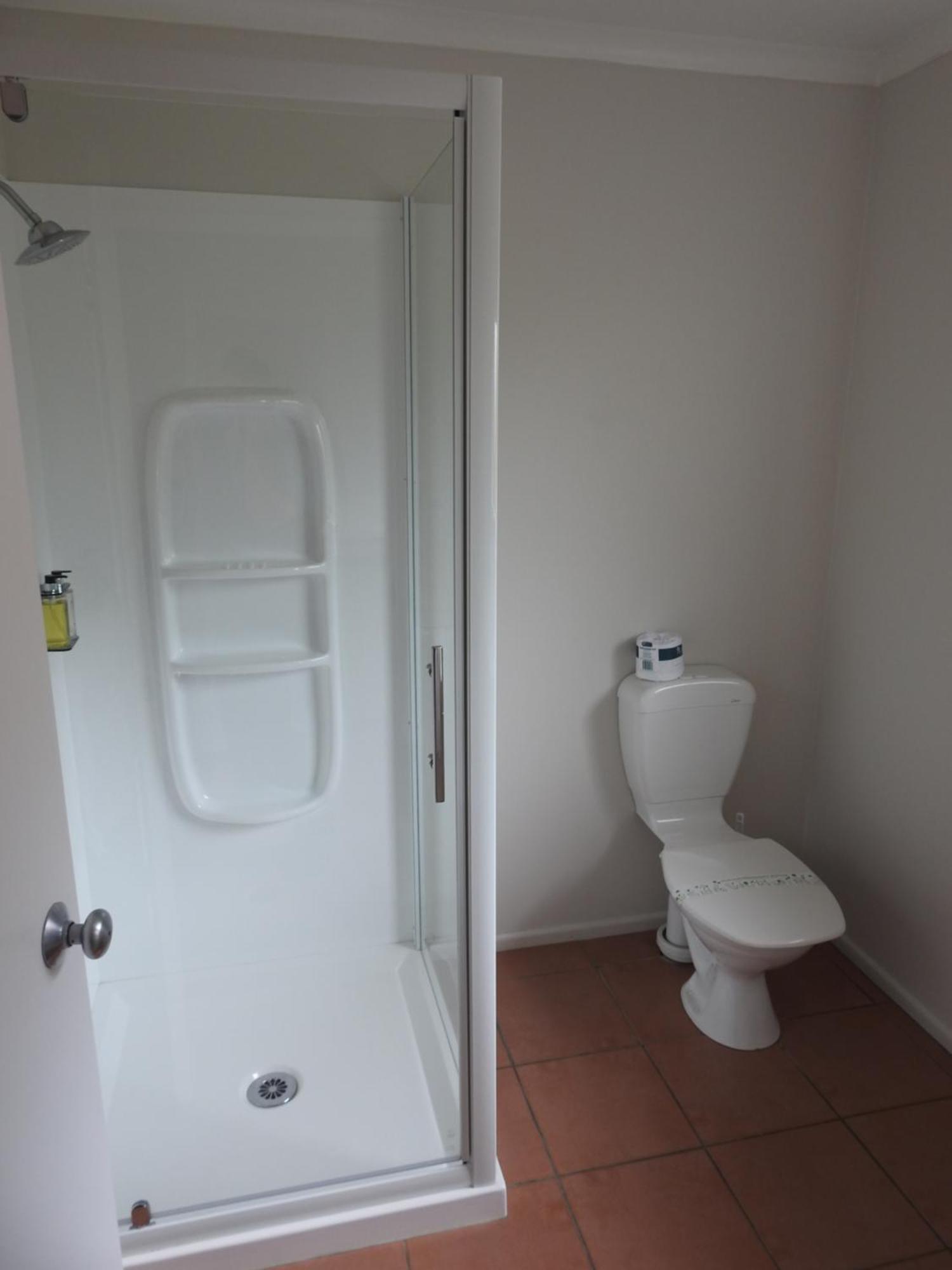 Tudor Lodge Motel Hawera Extérieur photo